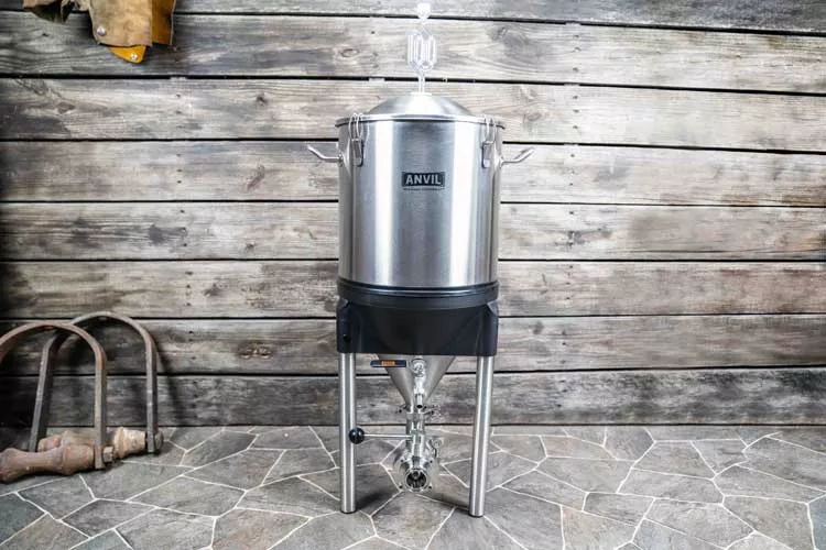 Anvil Crucible - 7 Gallon
