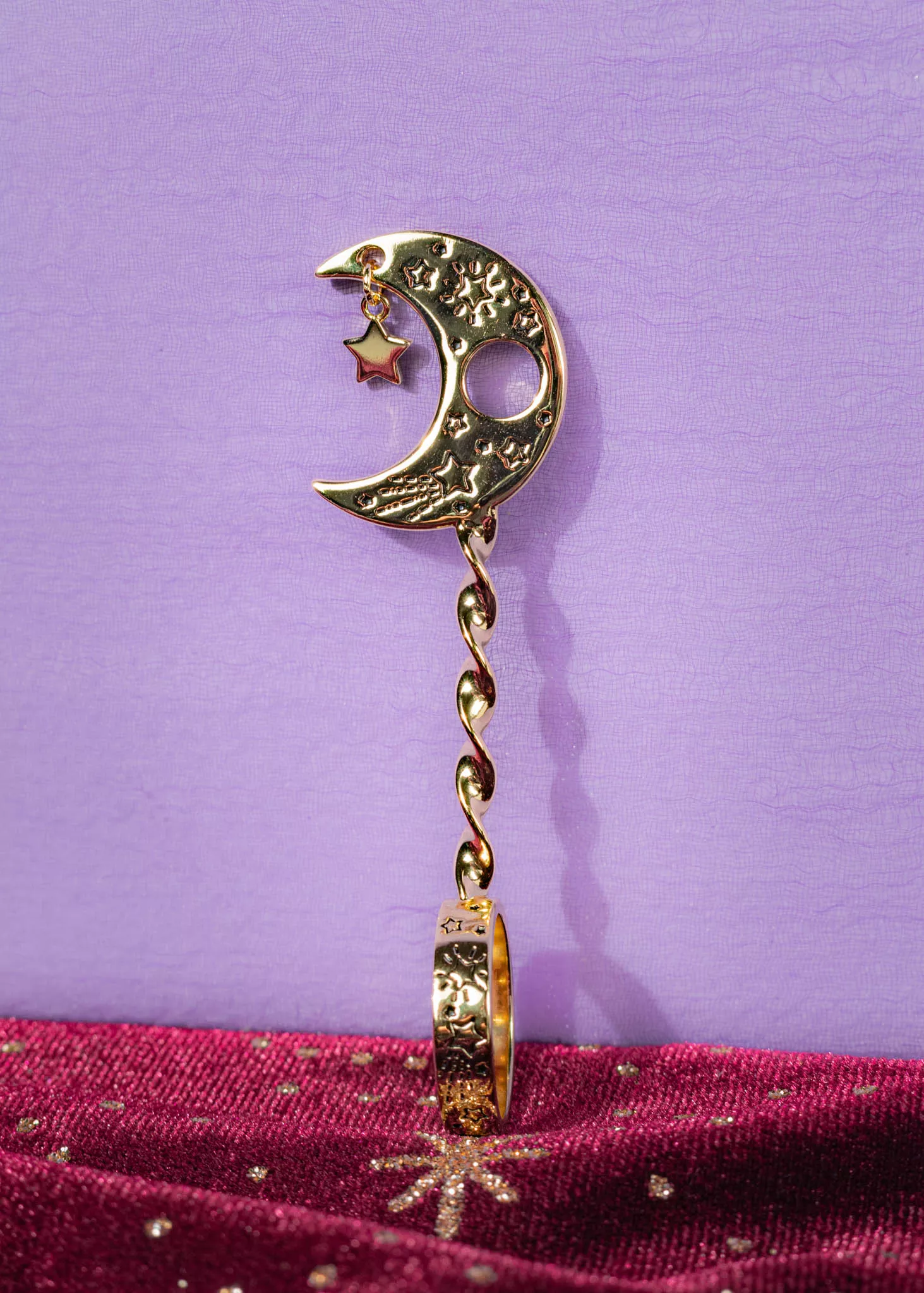 Canna Style Celestial Joint Holder – Gold Moon & Star Design