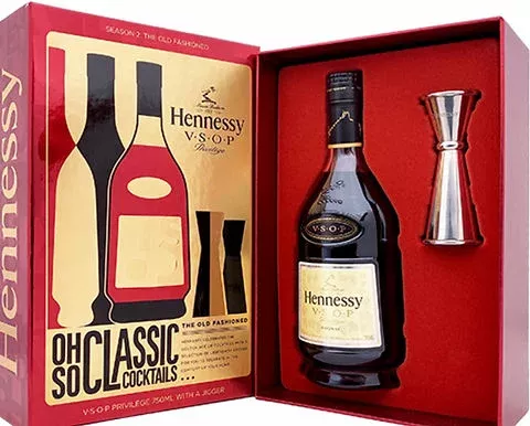 Hennessy VSOP Gift Pack 750ml